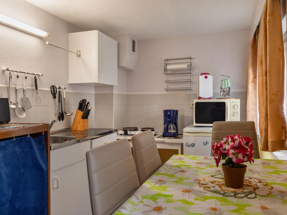 Beautiful Holiday House In Biendorf With Garden Korchow Esterno foto